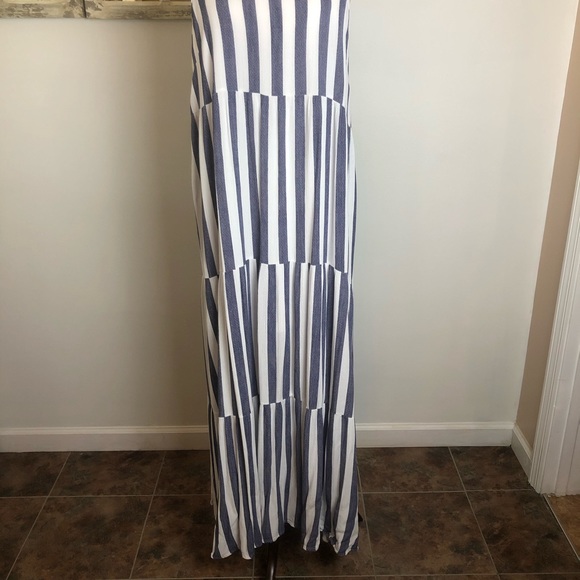 Maxi Dress - Picture 2 of 9